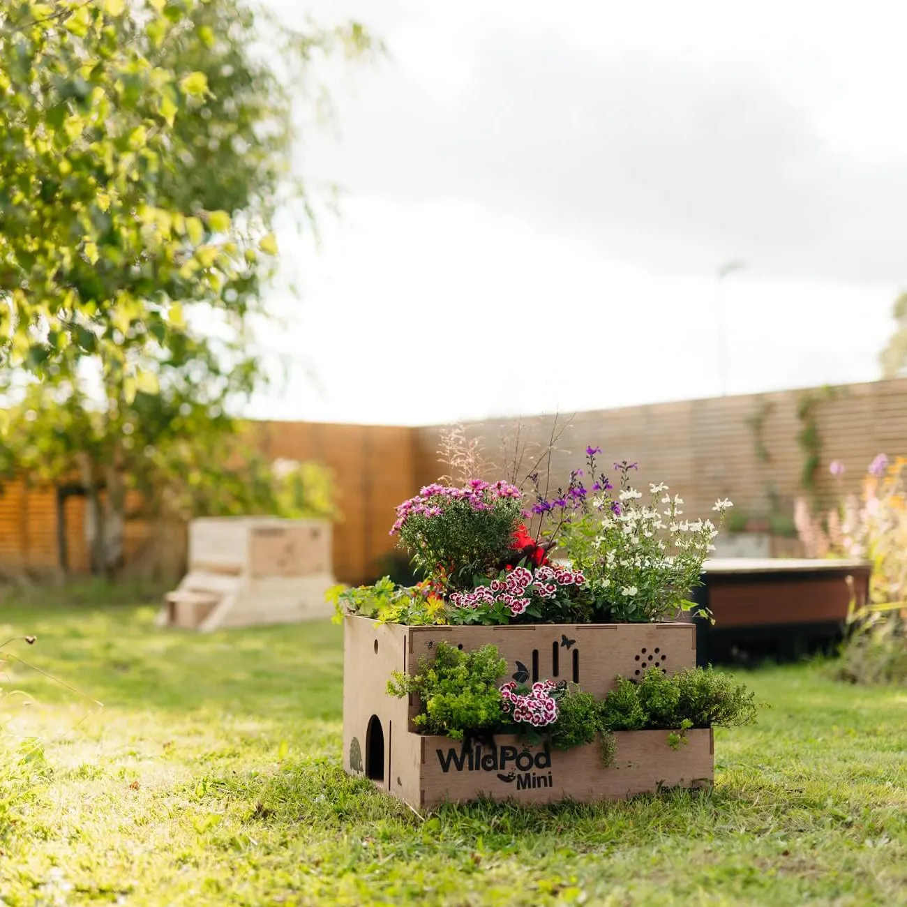 Bioscapes WildPod Mini Wildlife Planter