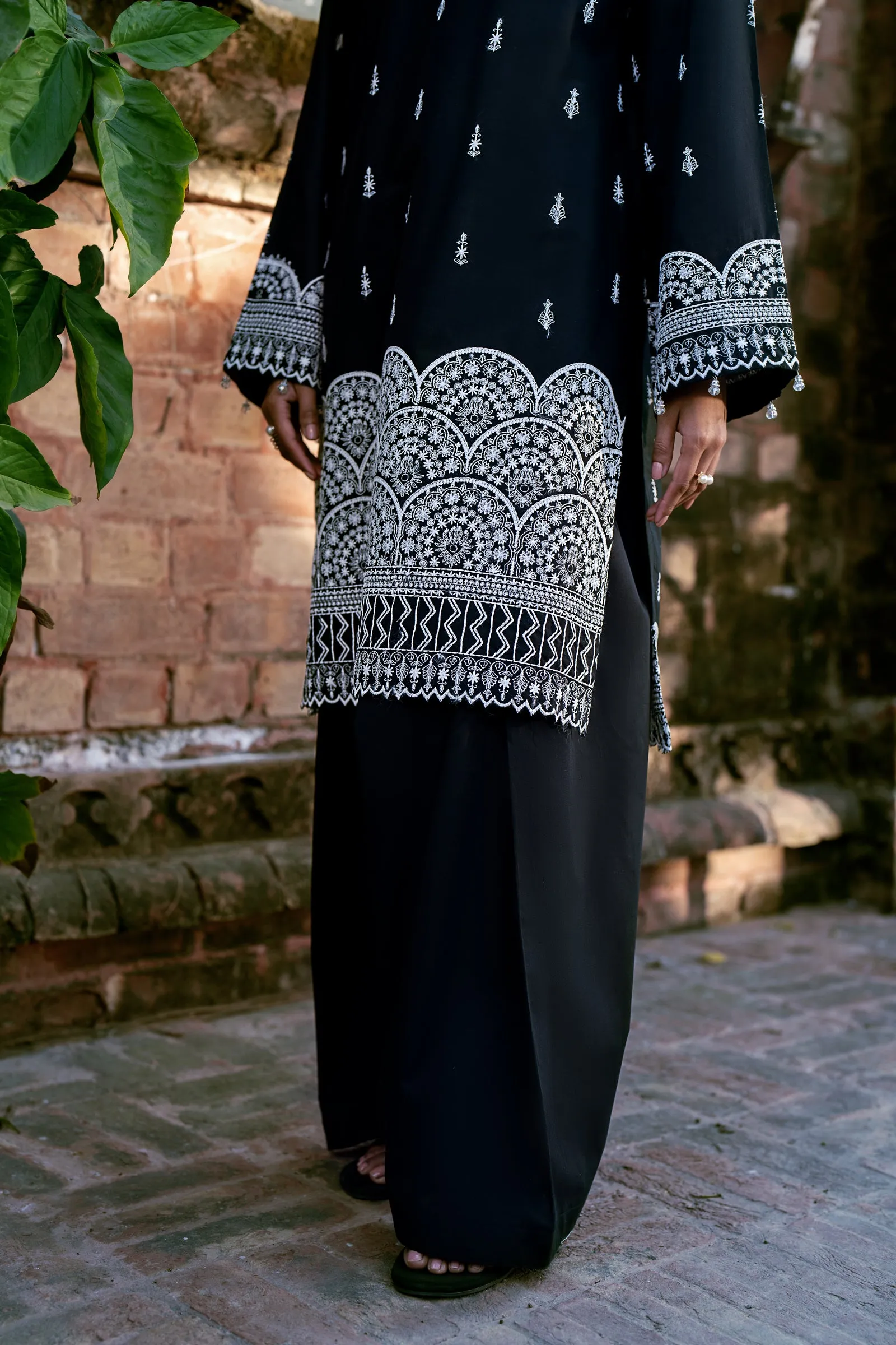 Cotton Lawn wider width Embroidery