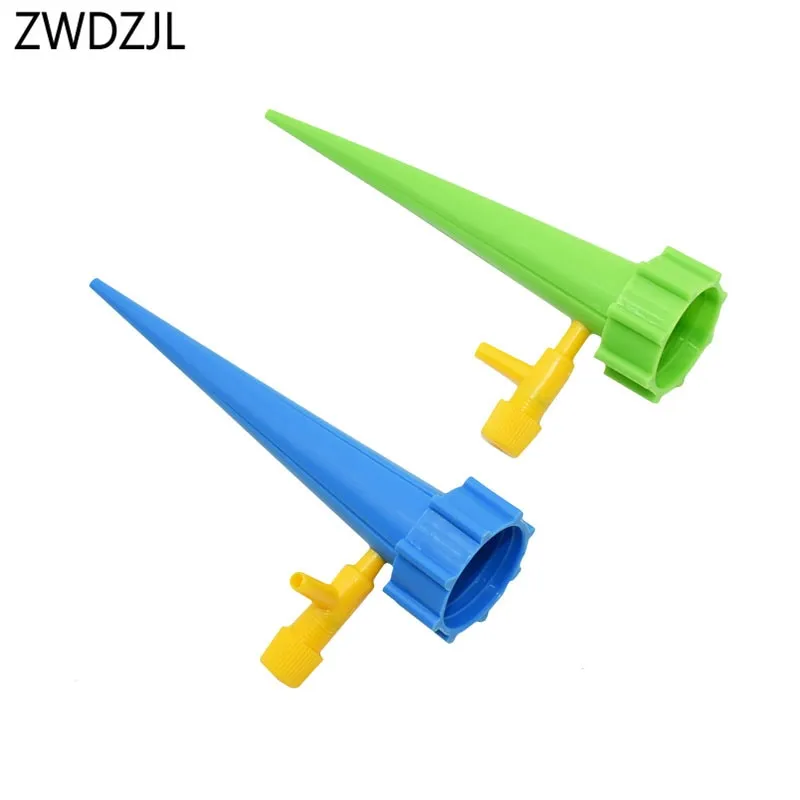 Drip irrigation system Plant Waterers DIY Automatic drip water spikes taper watering plants automatic houseplant watering 1pcs (random color)