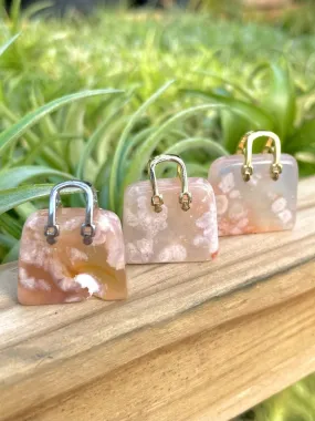 Flower Agate Purse Carving