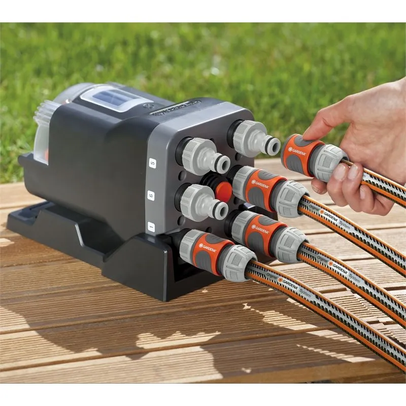 GARDENA Automatic Water Distributor -  Set up With up to 6 Watering Programs