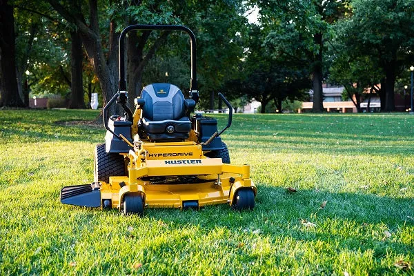Hustler Super Z HyperDrive Rear Discharge 60" Commercial Zero-Turn Mower w/ Kawasaki FX1000 EFI (38.5HP)