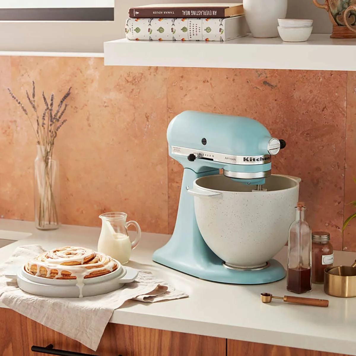 KitchenAid Artisan Bread Bowl with Baking Lid 4.8L