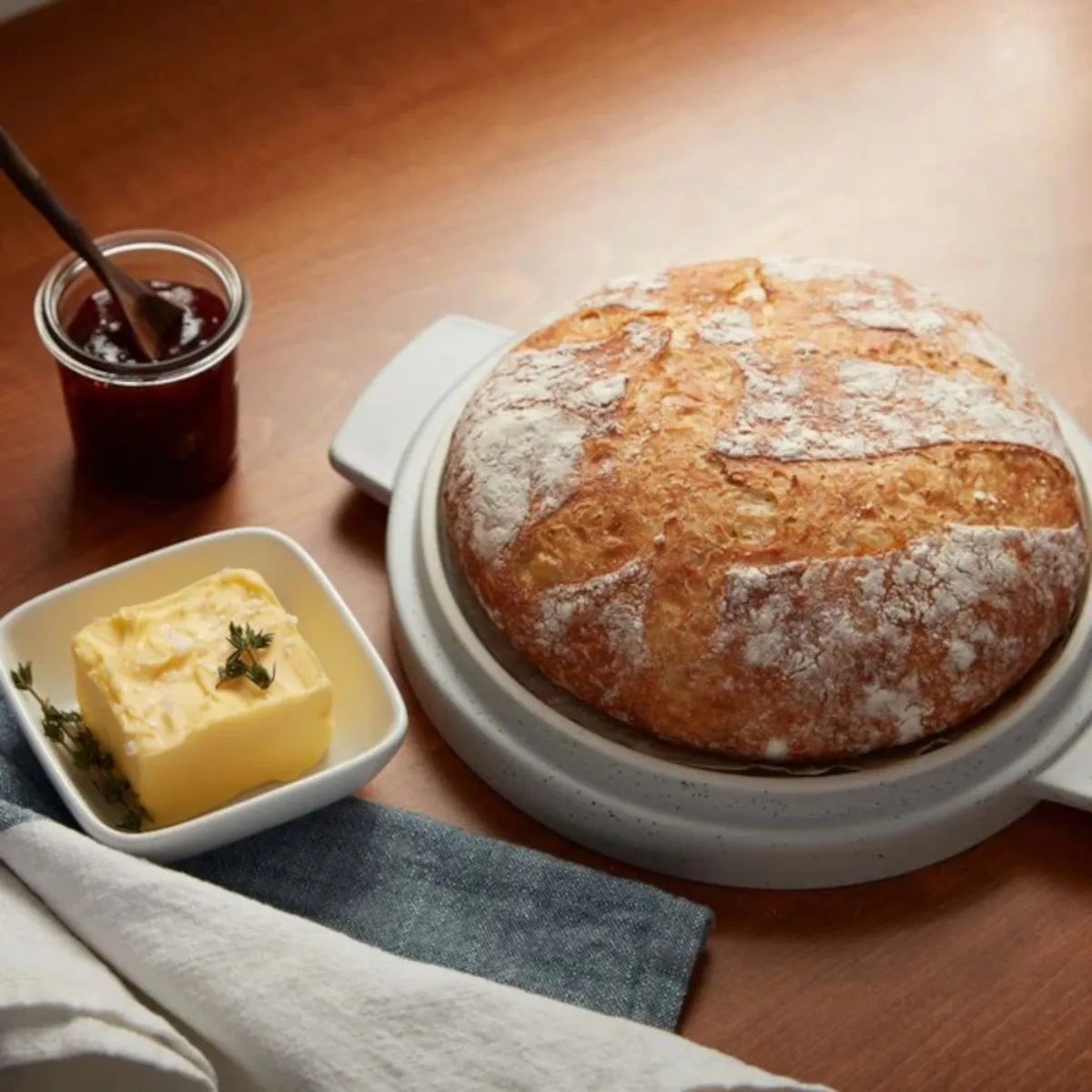 KitchenAid Artisan Bread Bowl with Baking Lid 4.8L