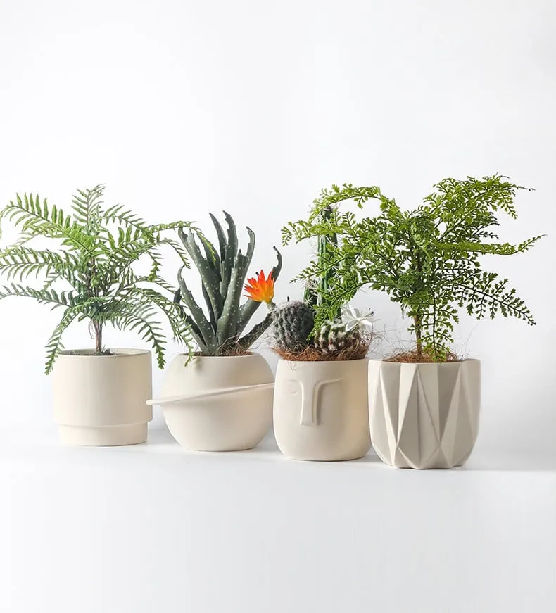 Pandora Set of 4 - Handmade Plant Pot In/Outdoor Beige
