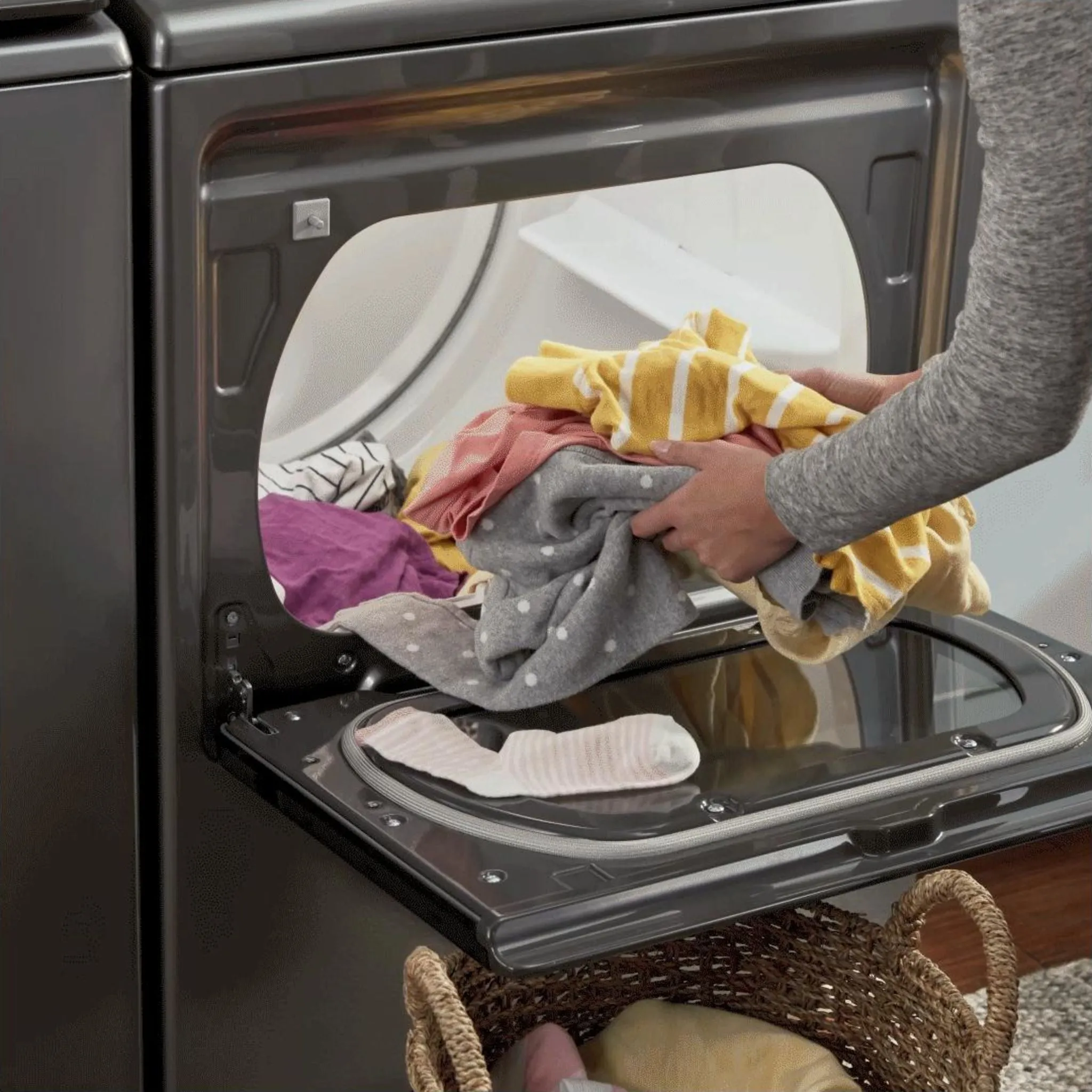 Whirlpool Gas Dryer (WGD7120HC) - Chrome Shadow